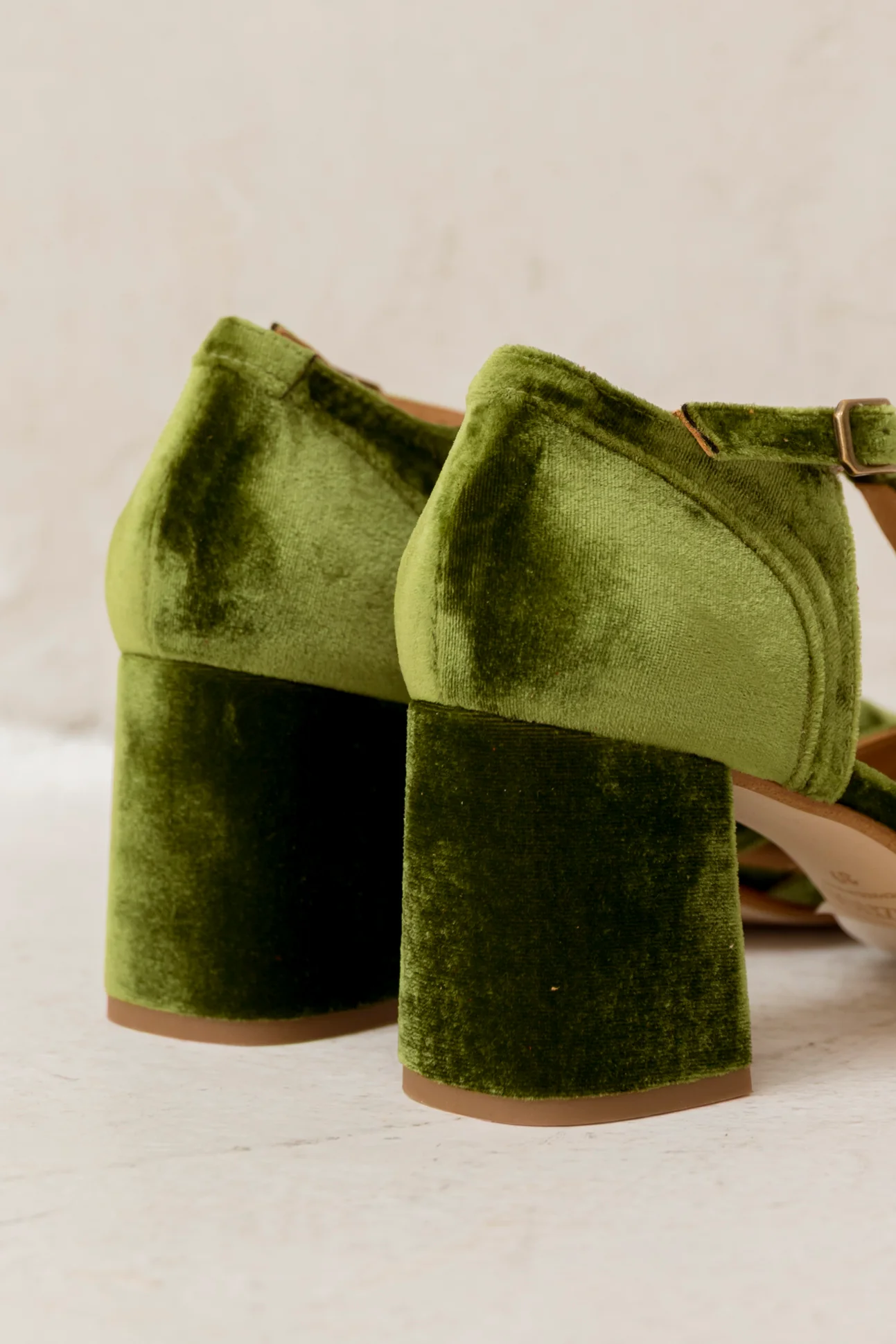 Aitana Terciopelo Kaki (OUTLET) - Image 6