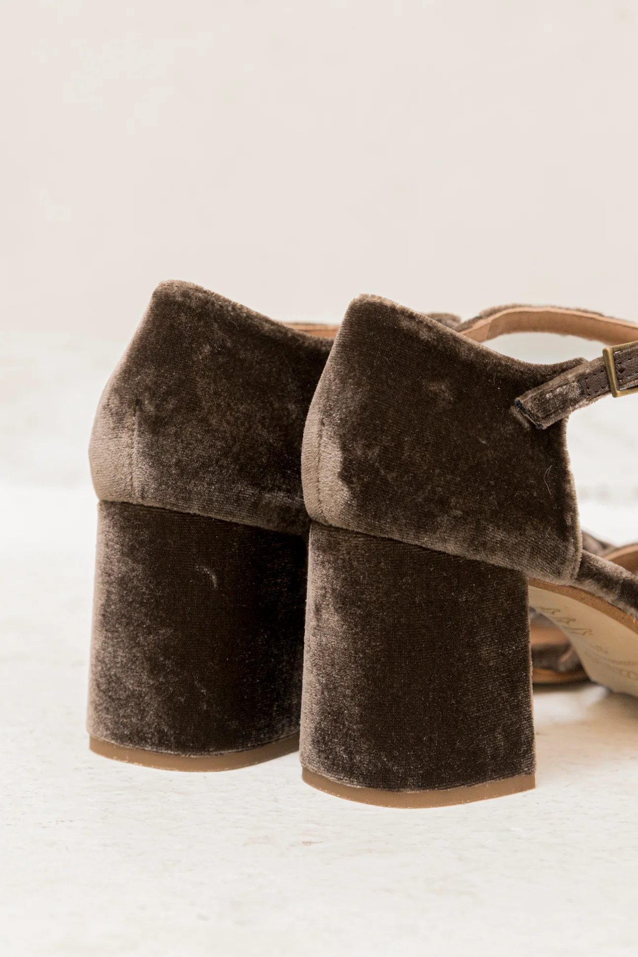 Roberta Velvet Marron - Image 6